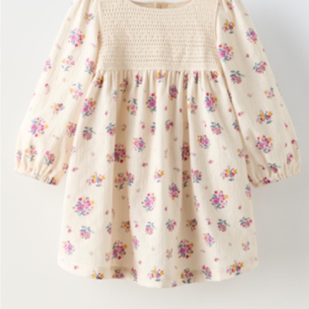 Zara dress size 4. Worn once for pictures